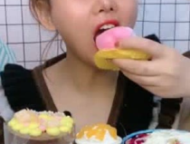 小姐姐吃中文早餐,小姐姐的温馨中文早餐时光